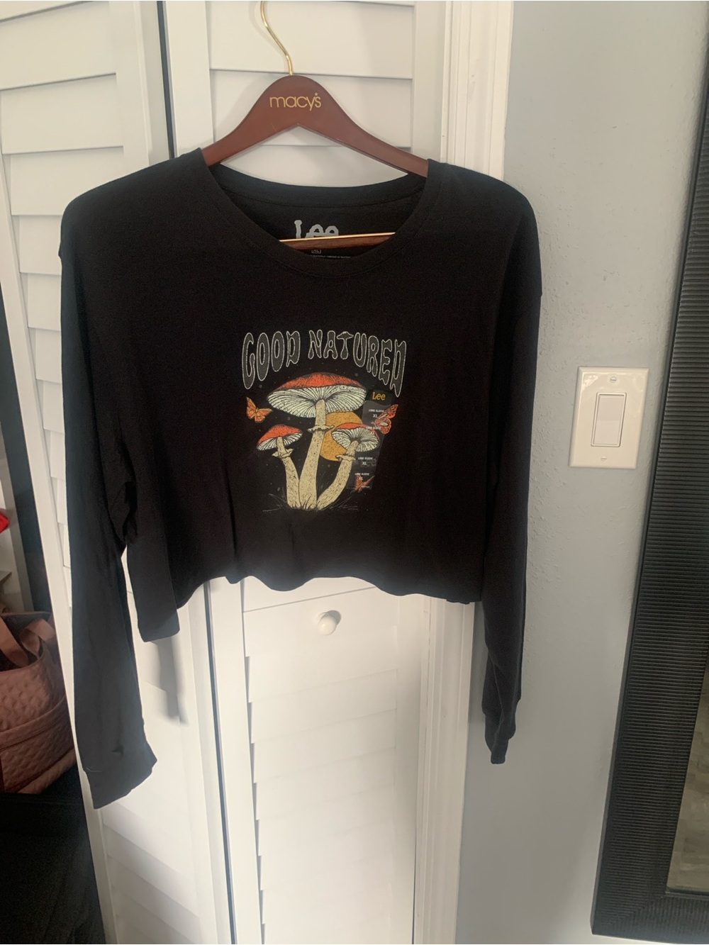 Lee Black Graphic Cropped Long Sleeve with Orange Mushroom Art